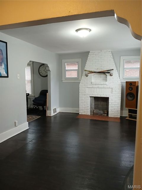 Tiny photo for 7020 Greenway Avenue, Beverly Hills, MO 63121 (MLS # 26019282)