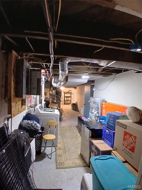 Tiny photo for 7020 Greenway Avenue, Beverly Hills, MO 63121 (MLS # 26019282)