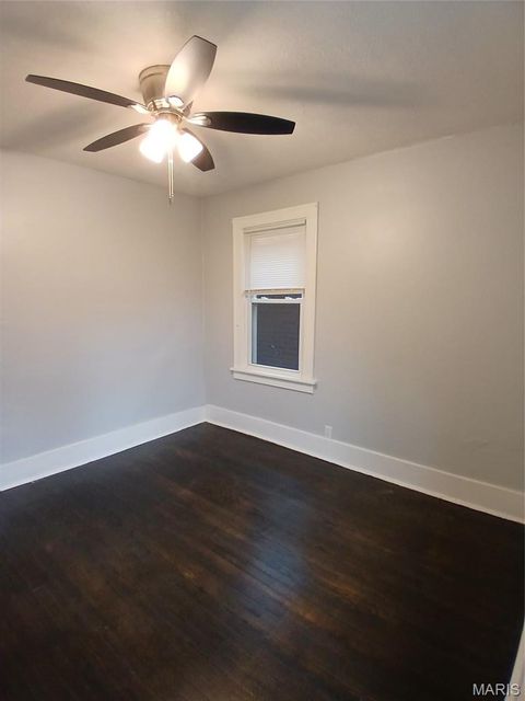 Tiny photo for 7020 Greenway Avenue, Beverly Hills, MO 63121 (MLS # 26019282)