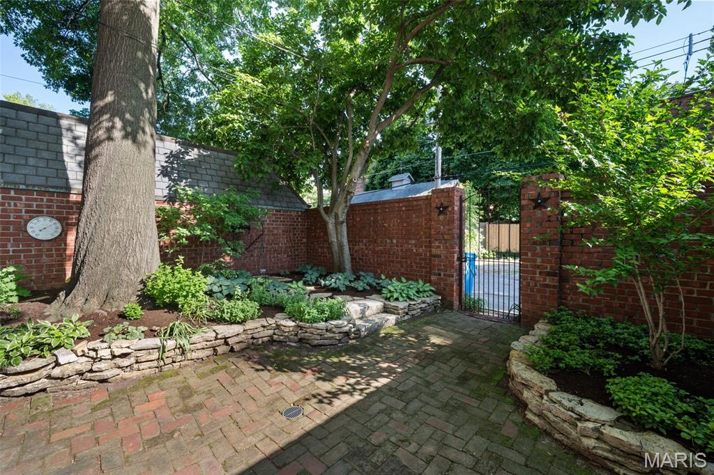 Holmes Patterson Add - Residential