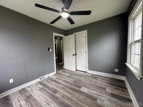 Tiny photo for 315 S Park Lane, Dexter, MO 63841 (MLS # 26031109)