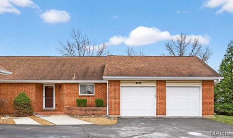 2210 Riverwood Trails Drive Florissant MO 63031