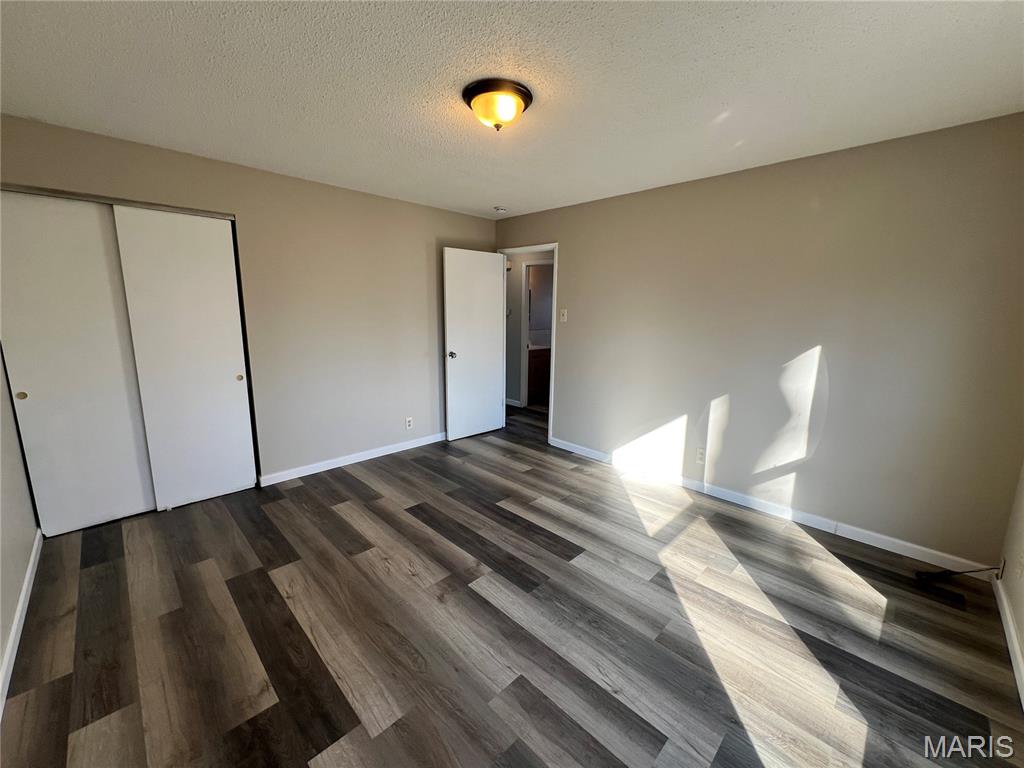 Glenview Court - Residential Lease