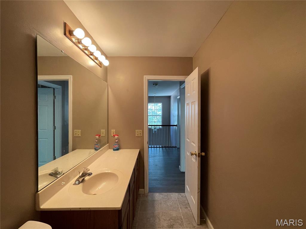 Canary Estates - Residential Lease