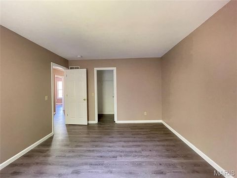 Tiny photo for 636 Canary Estates Drive, Ballwin, MO 63021 (MLS # 26015657)