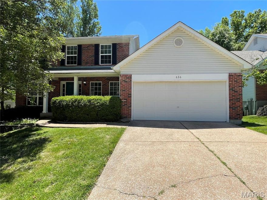 Nice 2 story house, 4 bedroom and 2.5 baths with 2400 sq ft in Canary Estate subdivision of Ballwin area. Only 15 years. Formal living & dining room. Bay window and wood burning fireplace in family room. Large kitchen with breakfast area and walk in pantry. Vaulted master suite with luxury bath, shower, double sinks, and walk-in closet --will accommodate all your needs. Finished walkout basement with additional area for recreation, kids play and study needs. Nice neighborhood. Easy access to 141 & Manchester road. Walking distance to Wren Hollow Elementary, Parkway Southwest Middle and Parkway High School. Some updates include: flat top range and high tower dishwasher, Porcelain tiles in kitchen floor, Ceramic tiles in master bathroom floor, Brazilian cherry wood floor in family room. No pets allowed.