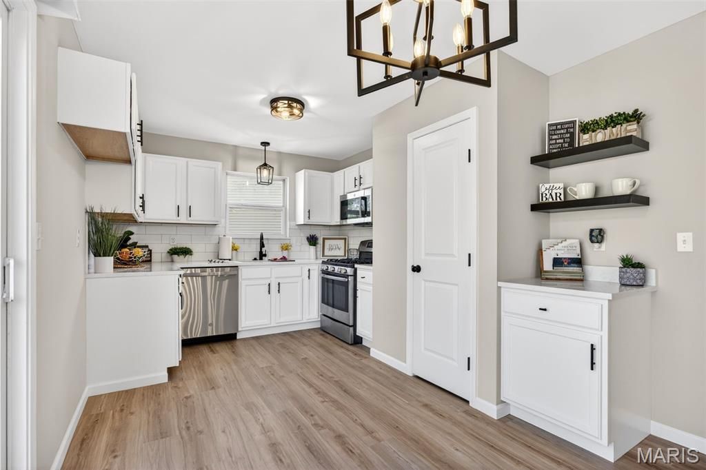 Photo of 25 Ramblewood Court, Wentzville, MO 63385 (MLS # 26024423)