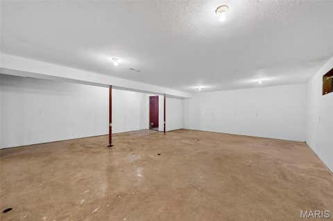Tiny photo for 9536 Three Oaks Ln LN, Bloomsdale, MO 63627 (MLS # 26040045)