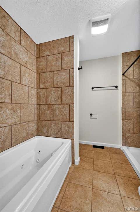 Tiny photo for 9536 Three Oaks Ln LN, Bloomsdale, MO 63627 (MLS # 26040045)