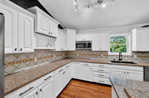Tiny photo for 9536 Three Oaks Ln LN, Bloomsdale, MO 63627 (MLS # 26040045)