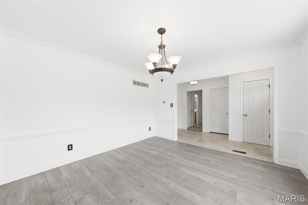 Whispering Oakwood 1 - Residential