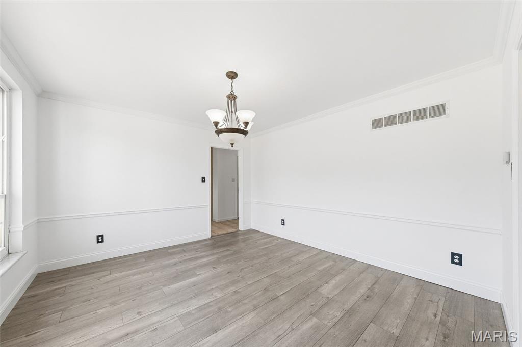 Whispering Oakwood 1 - Residential