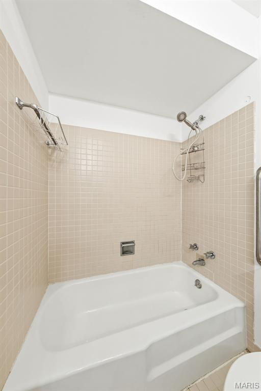 Whispering Oakwood 1 - Residential