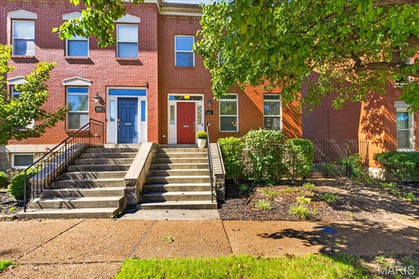 1611 S 11TH ST, SAINT LOUIS, MO 63104 - Image 7cfcbe4a88f103f3ef2fea1656078c8f/3911832406