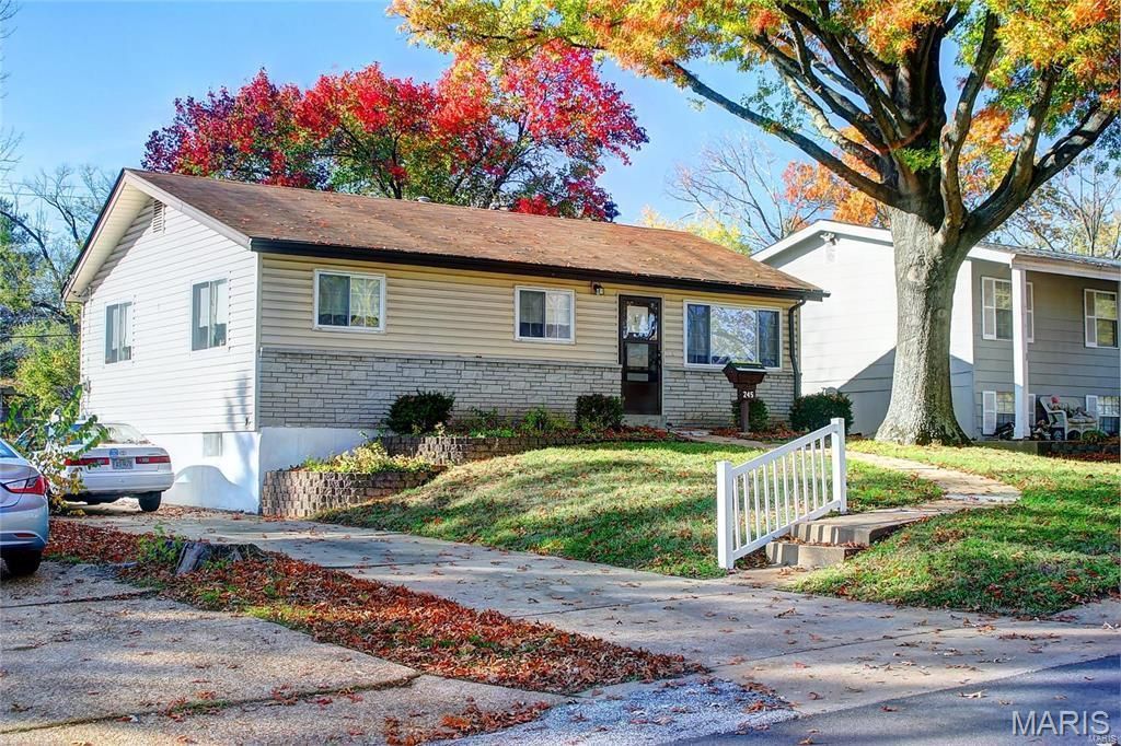 Photo of 245 Lindy Boulevard, St Louis, MO 63021 (MLS # 25080624)