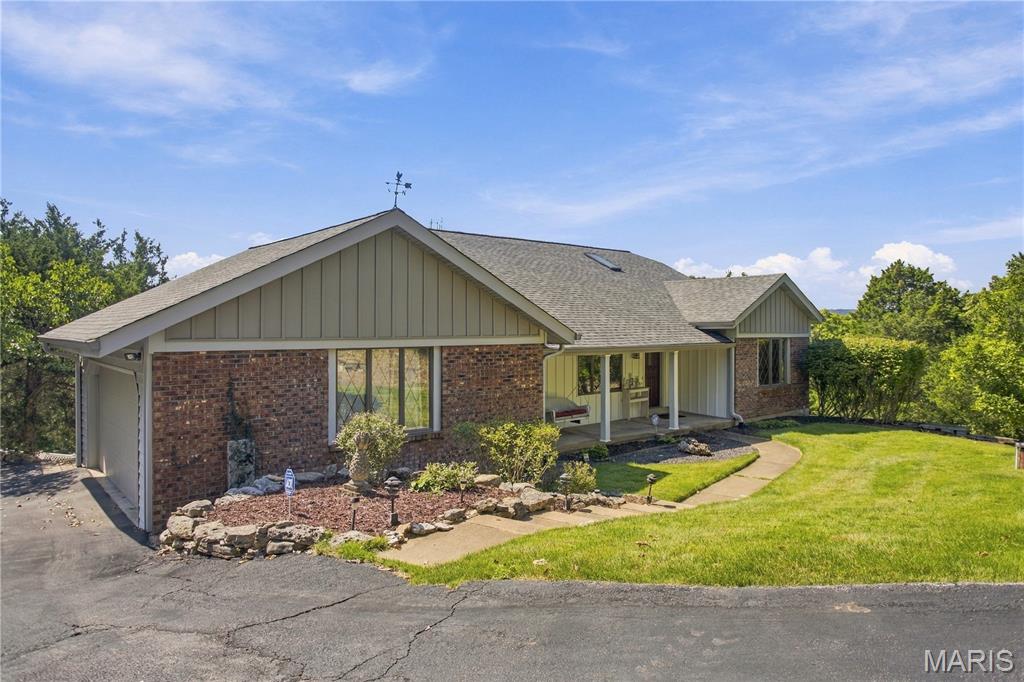2 Rockwood Forest Glen