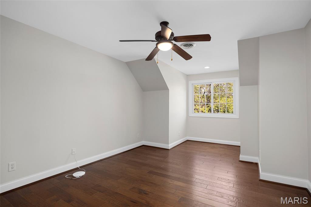 St Louis, Missouri 63122, United States, 5 Bedrooms Bedrooms, ,5 BathroomsBathrooms,Residential,Coming Soon,218257