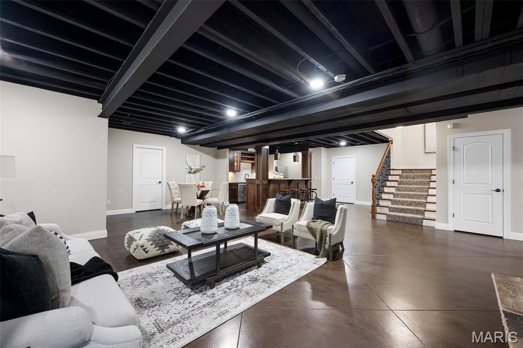 St Louis, Missouri 63122, United States, 5 Bedrooms Bedrooms, ,5 BathroomsBathrooms,Residential,Coming Soon,218257