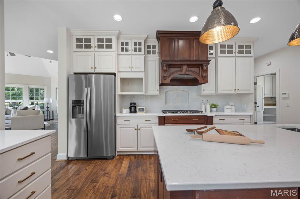 St Louis, Missouri 63122, United States, 5 Bedrooms Bedrooms, ,5 BathroomsBathrooms,Residential,Coming Soon,218257