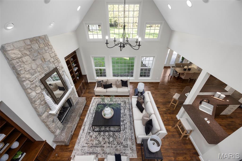 St Louis, Missouri 63122, United States, 5 Bedrooms Bedrooms, ,5 BathroomsBathrooms,Residential,Coming Soon,218257