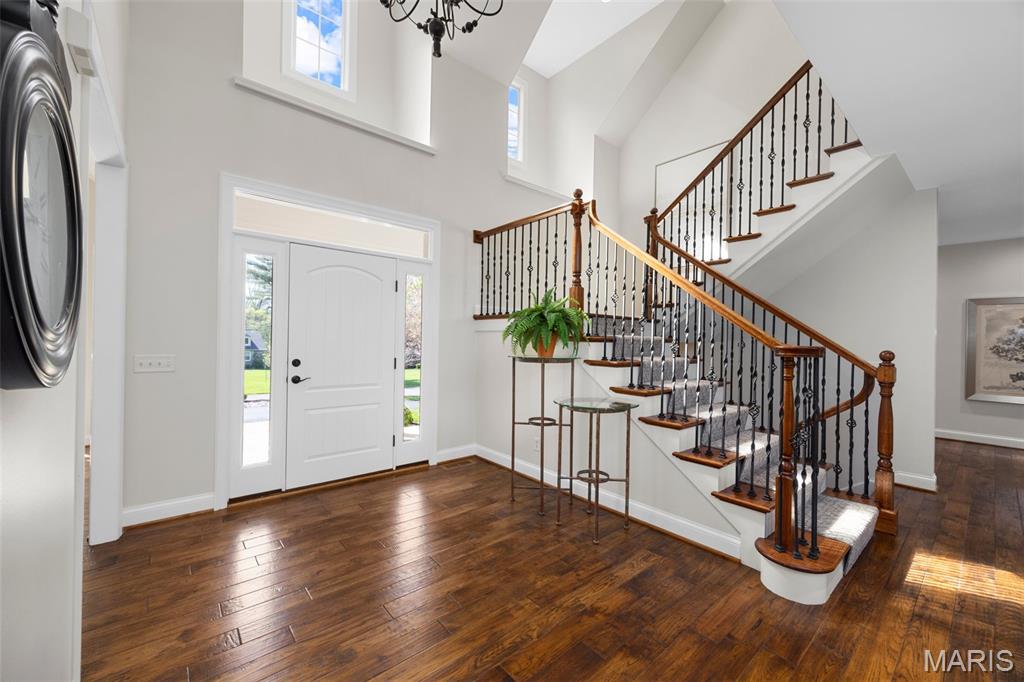 St Louis, Missouri 63122, United States, 5 Bedrooms Bedrooms, ,5 BathroomsBathrooms,Residential,Coming Soon,218257