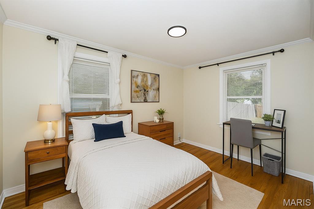 St Louis, Missouri 63114, United States, 4 Bedrooms Bedrooms, ,2 BathroomsBathrooms,Residential,Pending,186420