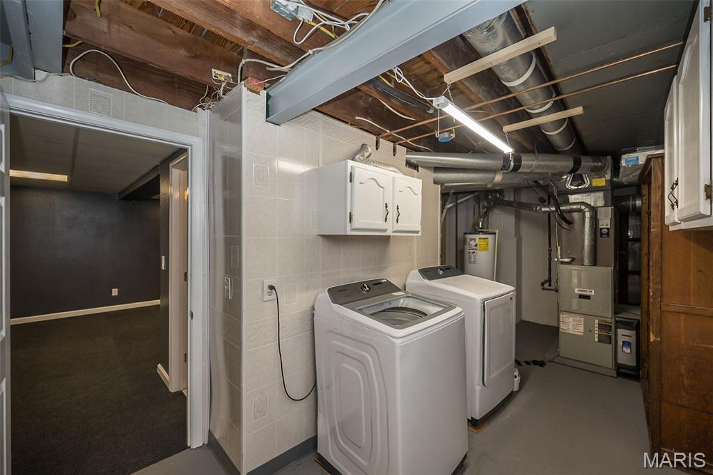 St Louis, Missouri 63114, United States, 4 Bedrooms Bedrooms, ,2 BathroomsBathrooms,Residential,Pending,186420