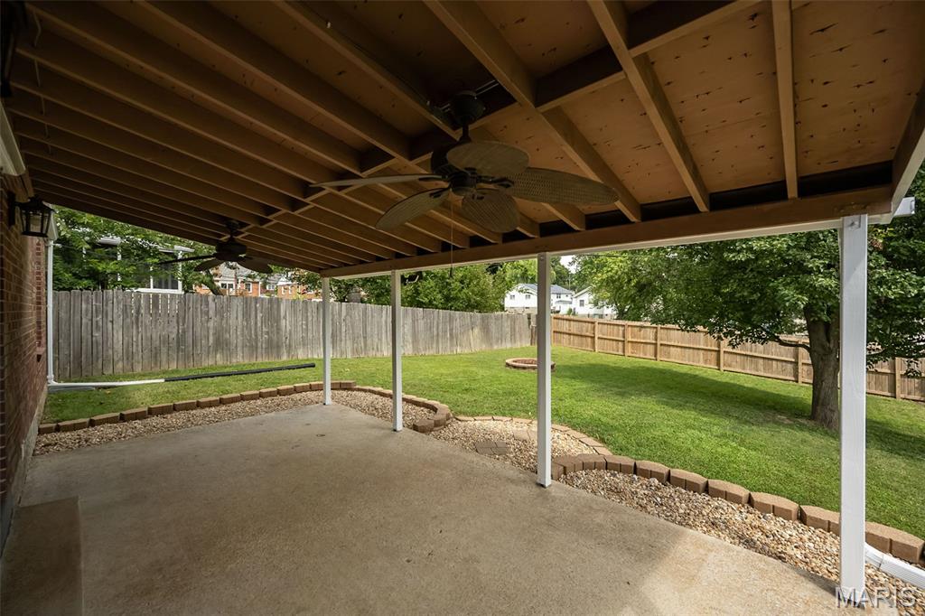 St Louis, Missouri 63114, United States, 4 Bedrooms Bedrooms, ,2 BathroomsBathrooms,Residential,Pending,186420