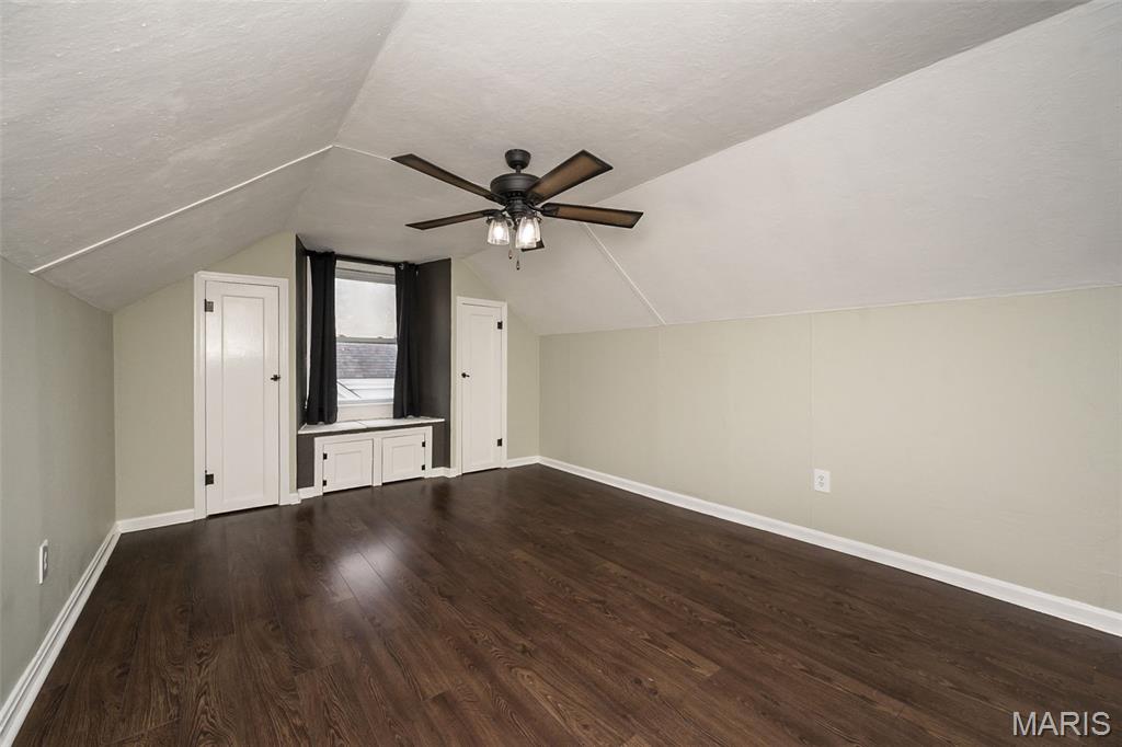 St Louis, Missouri 63114, United States, 4 Bedrooms Bedrooms, ,2 BathroomsBathrooms,Residential,Pending,186420