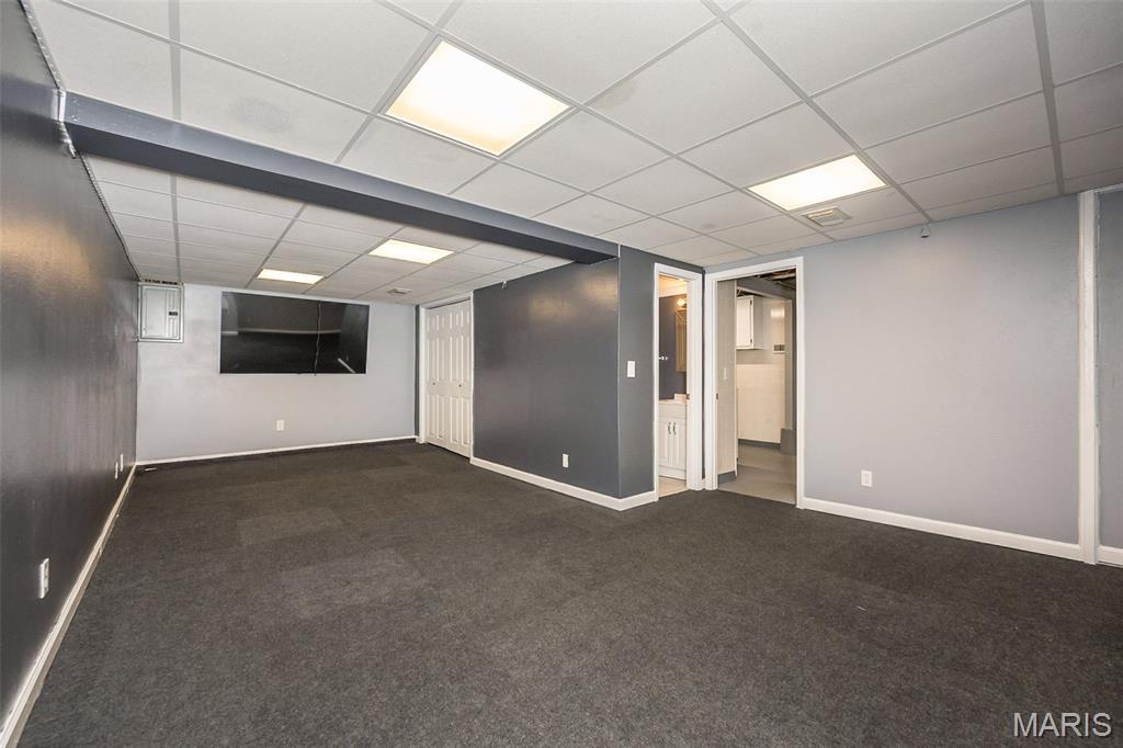 St Louis, Missouri 63114, United States, 4 Bedrooms Bedrooms, ,2 BathroomsBathrooms,Residential,Pending,186420