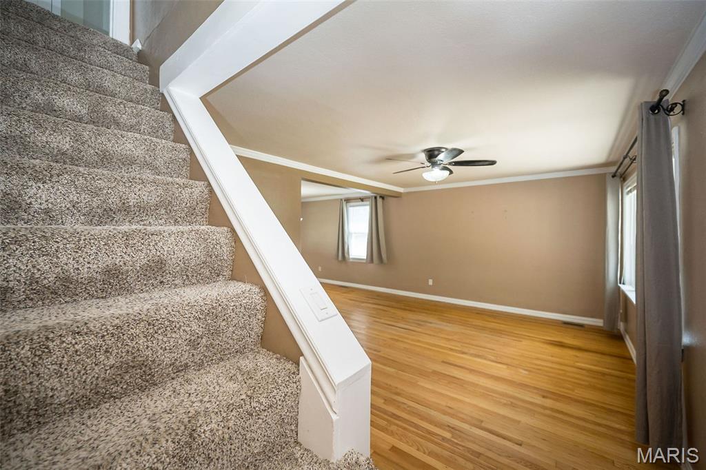 St Louis, Missouri 63114, United States, 4 Bedrooms Bedrooms, ,2 BathroomsBathrooms,Residential,Pending,186420