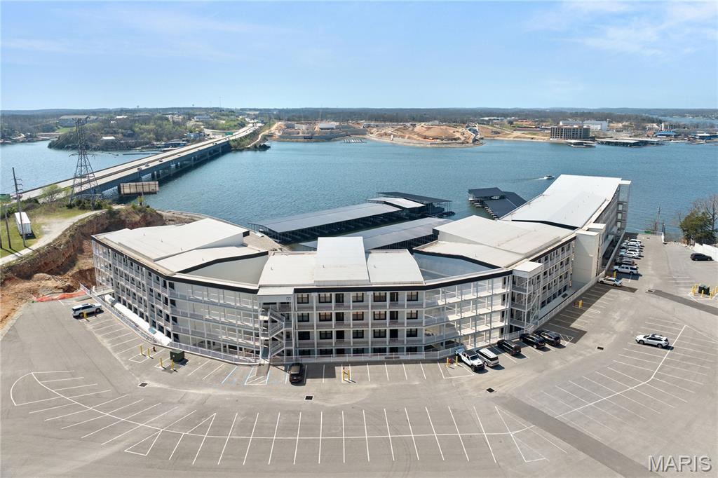 Topsider Condominiums - Residential