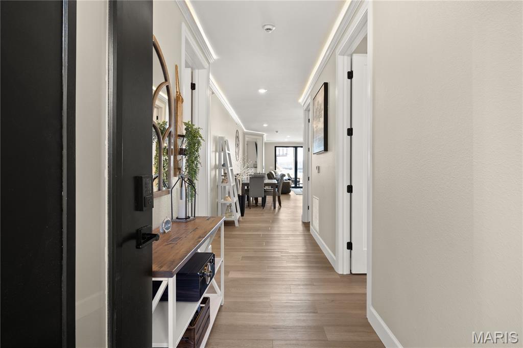 Topsider Condominiums - Residential