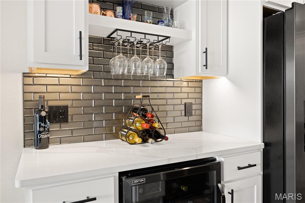 Topsider Condominiums - Residential