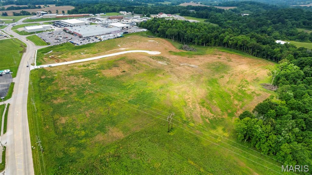 PT SUR 788 - Commercial Sale