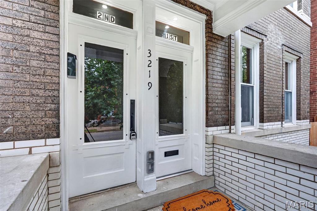 3219 Cherokee Street