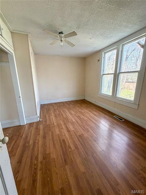 Tiny photo for 202 Jackson Street, Doniphan, MO 63935 (MLS # 26019203)