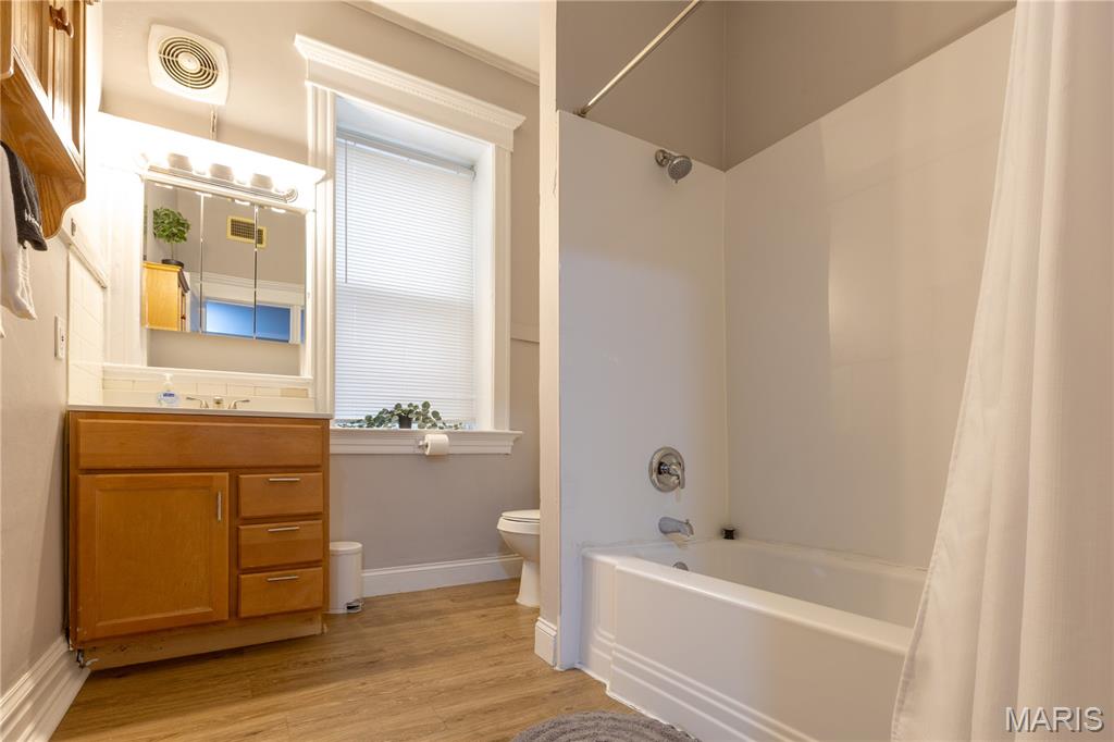 Lindells Add 02 - Residential Income