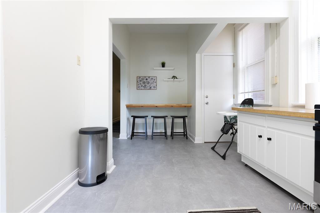 Lindells Add 02 - Residential Income