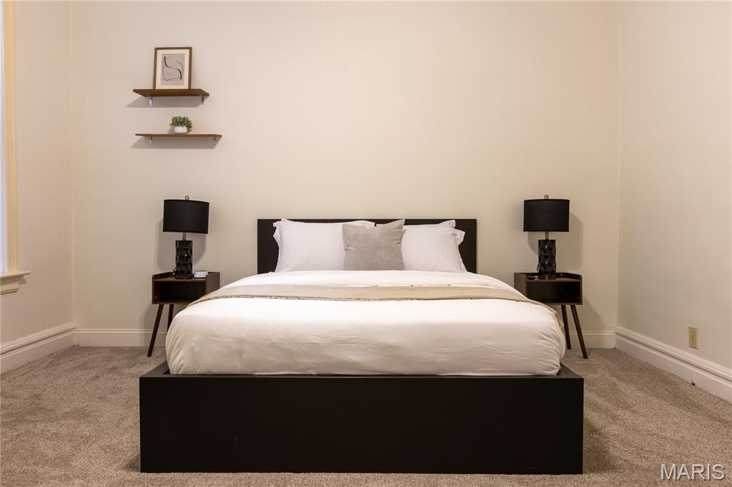 Lindells Add 02 - Residential Income