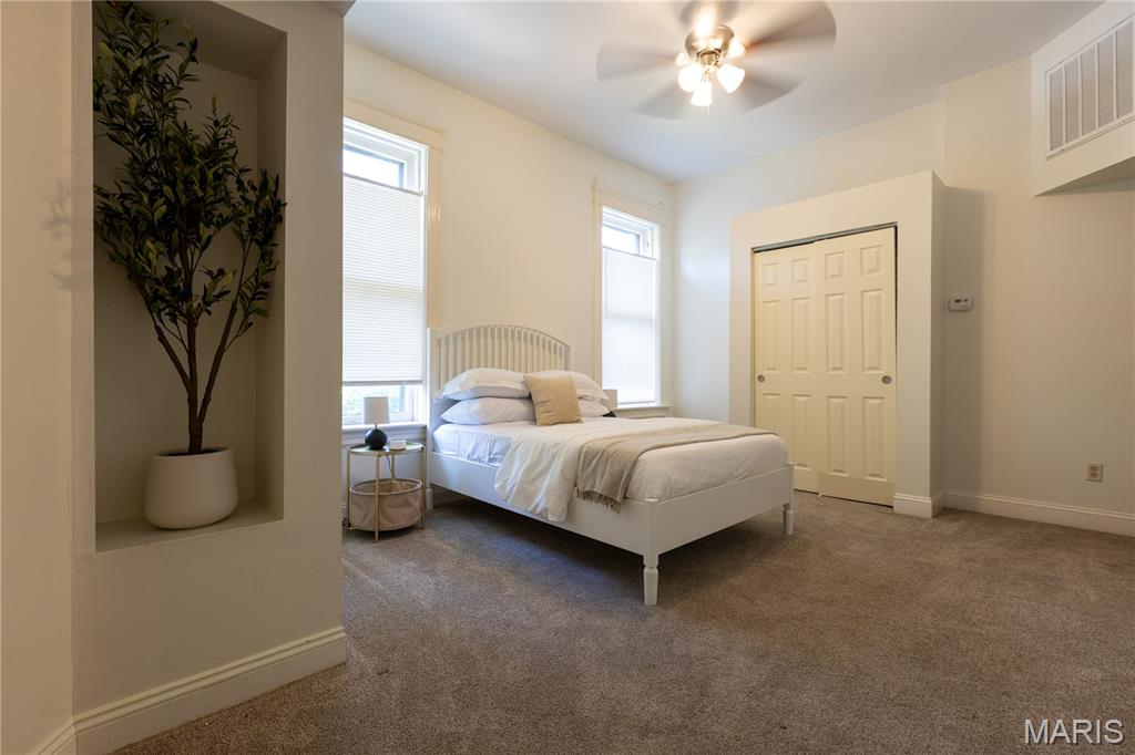 Lindells Add 02 - Residential Income