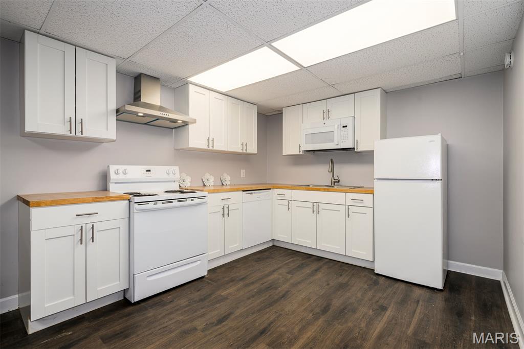 Lindells Add 02 - Residential Income