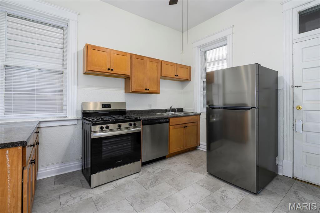 Lindells Add 02 - Residential Income