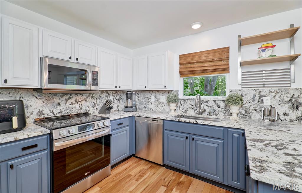 Stoney Mountain Village - Residential
