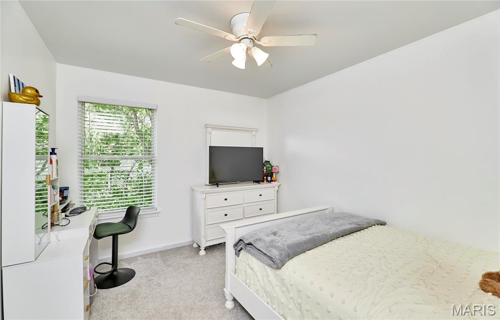 Stoney Mountain Village - Residential