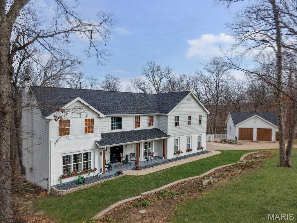 Photo of 50 Sunfish Drive, Defiance, MO 63341 (MLS # 26002228)