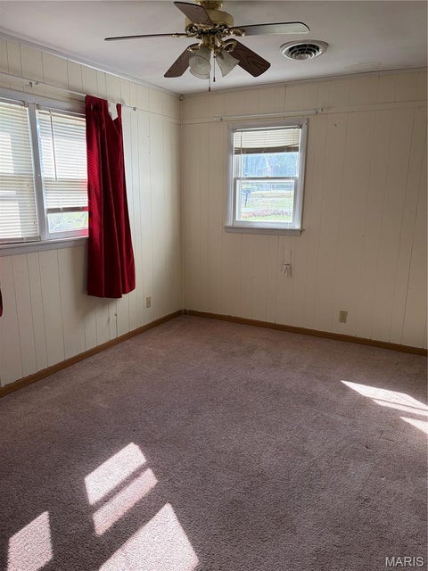 Tiny photo for 409 E Champ Clark Drive, Bowling Green, MO 63334 (MLS # 26067540)