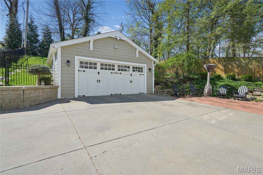 Rothwellea - Residential