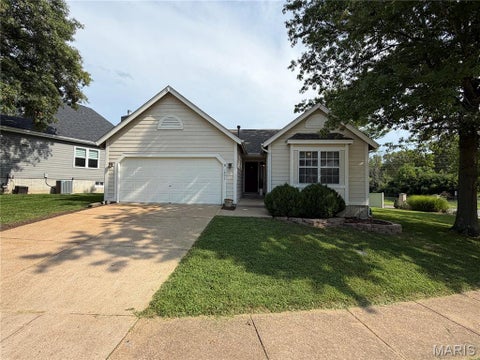 Tiny photo for 1803 Strawberry Ridge Drive, Ballwin, MO 63021 (MLS # 26038893)