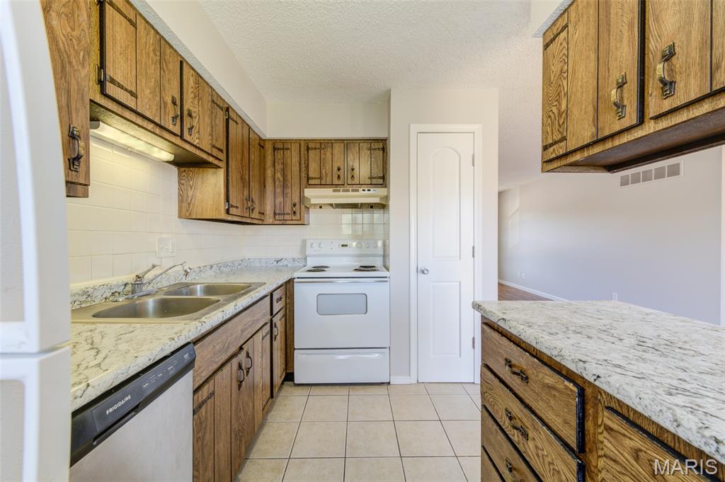 St Peters Condos Ph1 - Residential